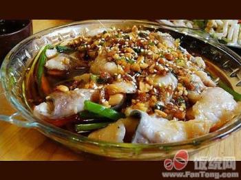 Fish -  fish is my favorite food .
I love fish which is cooked by my mom .
it is a tradiontal food of my houseplace 