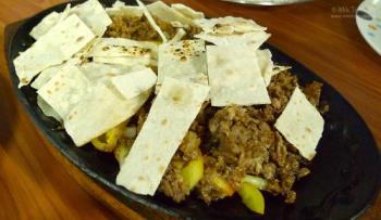 Shawarma - A unique but very yummy sizzling Shawarma in Lagro, Fairview Quezon City in the Philippines. I really love it there!