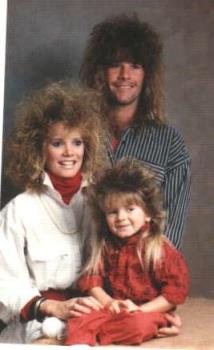 The Mullet Family - I love the mullet hairdo, bu this one makes me laugh!!!