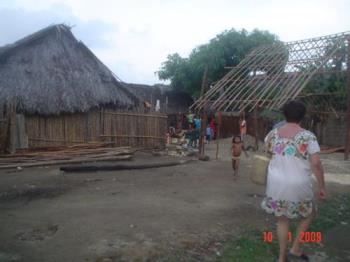 A Kuna village - I took a picture when we landed in one of the biggest Kuna islands. We could only stay for the day as there are no hotels and the cacique´s son asked his wife to prepare some food for us. We had to give them most of the ingredients.