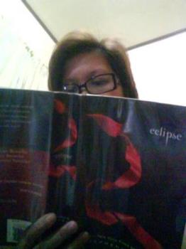 reading - the twilight saga reading - the twilight saga