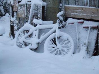snow - Now where did I leave that bike??