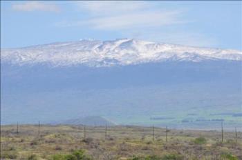 Mauna Kea or "White Mountain" - This is the Mauna Kea mountain in Hawaii which means "White Mountain" in Hawaiian. Snow is not unusual there.