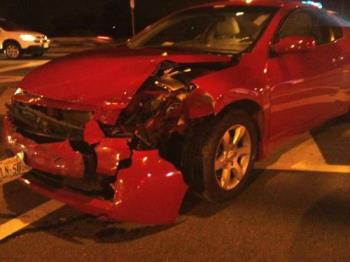daughter&#039;s car - hit by someone who was texting and ran a red light