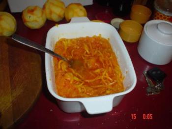 The jam just before cooking - Orange and carrot jam. It´s easy to make a a lot less expensive than orange jam. The jam just before cooking - Orange and carrot jam. It´s easy to make a a lot less expensive than orange jam.