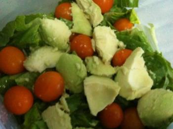 Avocado Salad - Chunky avocado salad with tomatoes and lettuces. 
