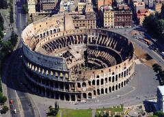 Roma - Colosseum bloody history can not be overlooked.