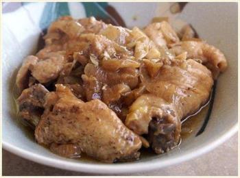 Chicken adobo - Chicken adobo in fish sauce