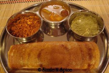 Dosa - Dosa is a well known breakfast in india.