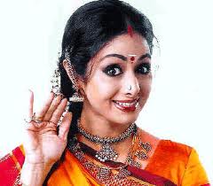 ShriDevi&#039;s Bindi Style - ShriDevi&#039;s Bindi Style is great and unique.
