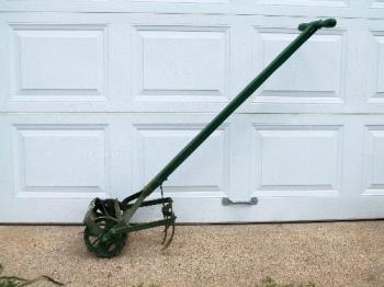 Hand Tiller - hate having to use this for garden preparation.
Hand Tiller - hate having to use this for garden preparation.