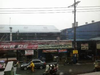 Flood because of Ferdie - The rain outside the clinic. Flood because of Ferdie - The rain outside the clinic.
