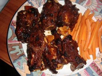 Ribs and carrot strips - So tempting