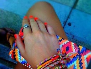 Neon colored nails - Orange colored nails