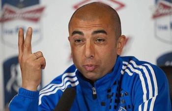 Roberto Di Matteo knows what his two priorities ar - Roberto Di Matteo knows what his two priorities are: The EPL and The ECL.