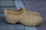 wooden shoes - one of italy&#039;s famous product