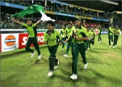 Pakistan fast bowler Pakistan fast bowler