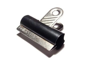 Google - Bulldog clip Google - Bulldog clip
