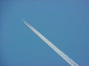 Same aircraft in daylight-Gus Kilthau Same aircraft in daylight-Gus Kilthau