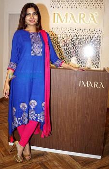 https://commons.wikimedia.org/wiki/File:Avani_Modi_inaugurates_IMARA_Women%27s_Fusion_Wear_Store_(2).jpg