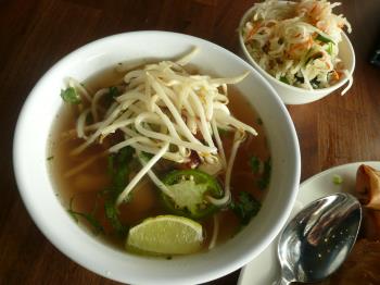 soups,Vietnamese,broth,bean sprout,Asia soups,Vietnamese,broth,bean sprout,Asia
