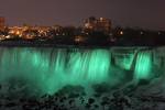 niagra falls - what an amazing site must be the best thing ive seen since the pyramids of egypt :)