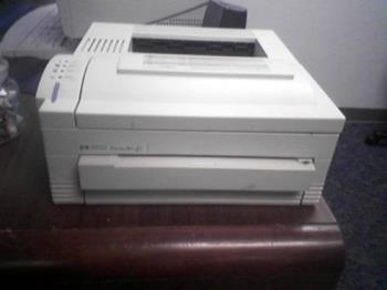 Printer - HP Laserjet 4L printer