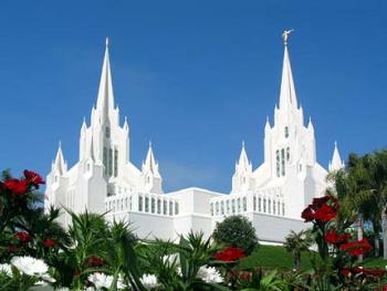 San Diego LDS Temple - This is one of the Lds Churches temples in San Diego.  It&#039;s members here practice sacred ordinances that are considerd part of the true gosepel of Christ as setup by Christ Himself in the Old testament