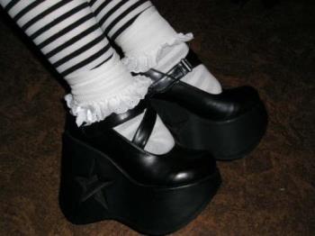 My shoesies! - There are my mary janes, I like them a lot :)
I love platform shoes and boots.