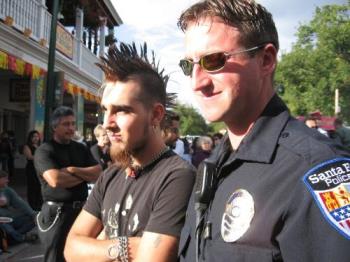 cop and punk rocker... - gottem side by side!!!
the future..now