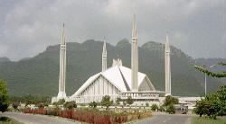 Faisal Mosque, Islamabad - The beautiful Mosque in Islamabad