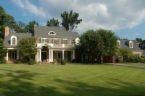 It&#039;s like same as this - a sample of a dream house at a farm