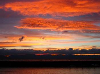Sunset - Lake Tahoe - Taken in Lake Tahoe.  Aren&#039;t good sunsets awesome?