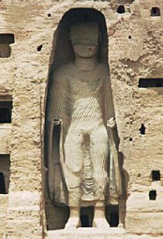 Bamian Buddha Statue - A Victim of Islamic Fanatis - Bamian Buddha Statue before it was destroyed.