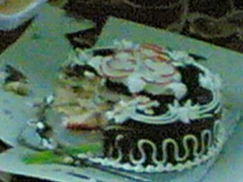 Good cake - Eat this cake and enjoy ur birthday