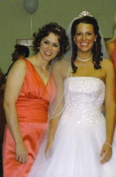 Me & My sister - Here is my sister and I on her wedding day this past September.  She&#039;s so beautiful!