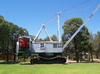 Bucyrus Dragline - Bucyrus Dragline