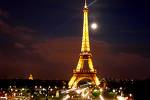 Eiffel Tower - Hre is a photo of Eiffel Tower.I&#039;d love to be here one day!