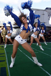 Dallas Cowboys Cheerleaders! Hot! - Shaking their thing!