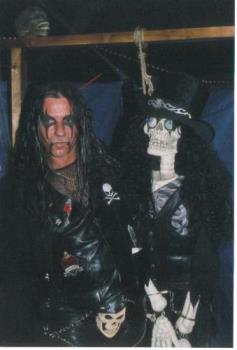 My Hubby as Alice Cooper 2 - This was Halloween of 2004.