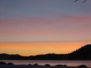 Lake Tahoe at sunset - Sunset over Tahoe