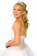 hilary duff - hilary duff in a cinderella story. u can find it at http://www.agirlsworld.com/rachel/hangin-with/pix/hilarytiara.jpg