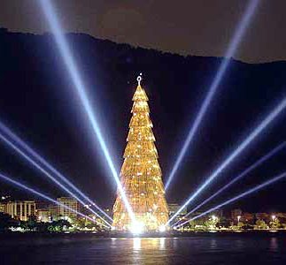 tree of Christmas- RIo de Janeiro - LAGOA  - tree of Christmas- LAGOA- RJ- BRASIL
