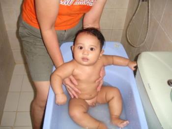 baby&#039;s taking a bath - my baby&#039;s taking a bath