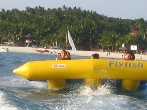 the flying fish - A very exciting way to experience a flying fish! Ever heard of the flying fish? This ones worth a try!