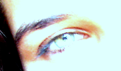 ThE LoOk DaT KiLLzZzZz!!!! - look in2 mah eyes!!!lol