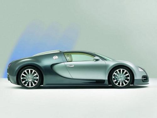 would like to ride it one day - a good looking car right........