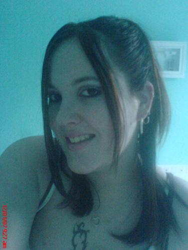 me again - ok this is my seductive pose... lol... not the other one... what dya think???