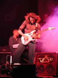 Steve Vai at Astoria!! - Is Steve in one of his most beautiful shows in his career Astoria 1991.