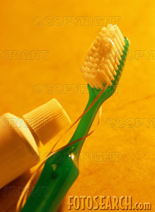 Let&#039;s Brush Now - Tooth-Brush &Tooth-Paste